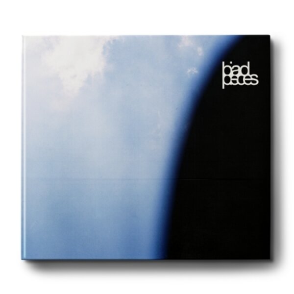 Wave to Earth — Bad Pieces, de officiële cd-productafbeelding uit de Bertus-catalogus