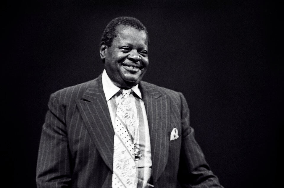 Portret van jazzpianist Oscar Peterson in 1977.