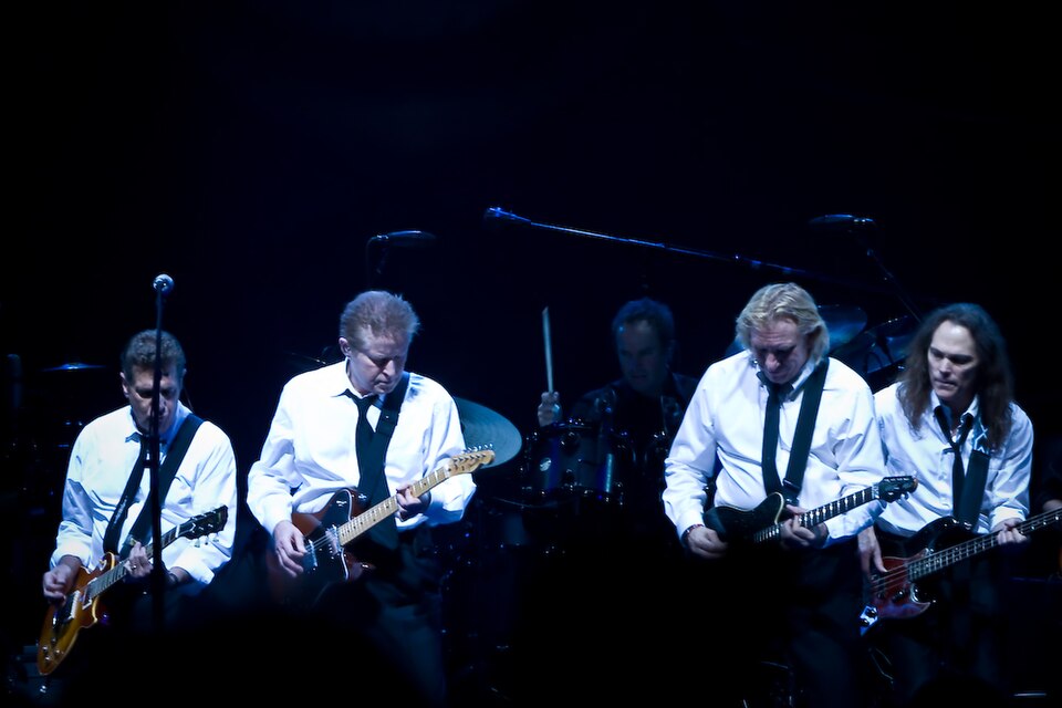 Eagles tijdens de Long Road Out of Eden-tour in 2008.