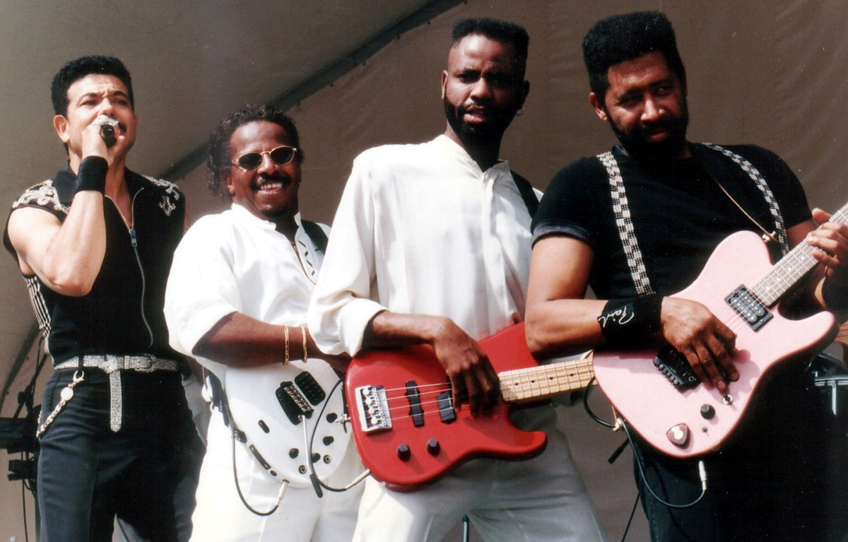 The Commodores live in Florida, photographed in a later lineup