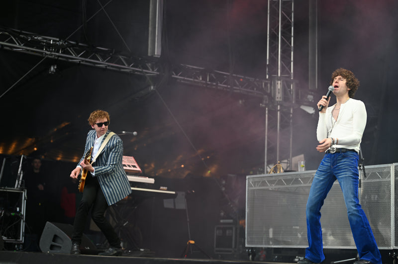 THE KOOKS.