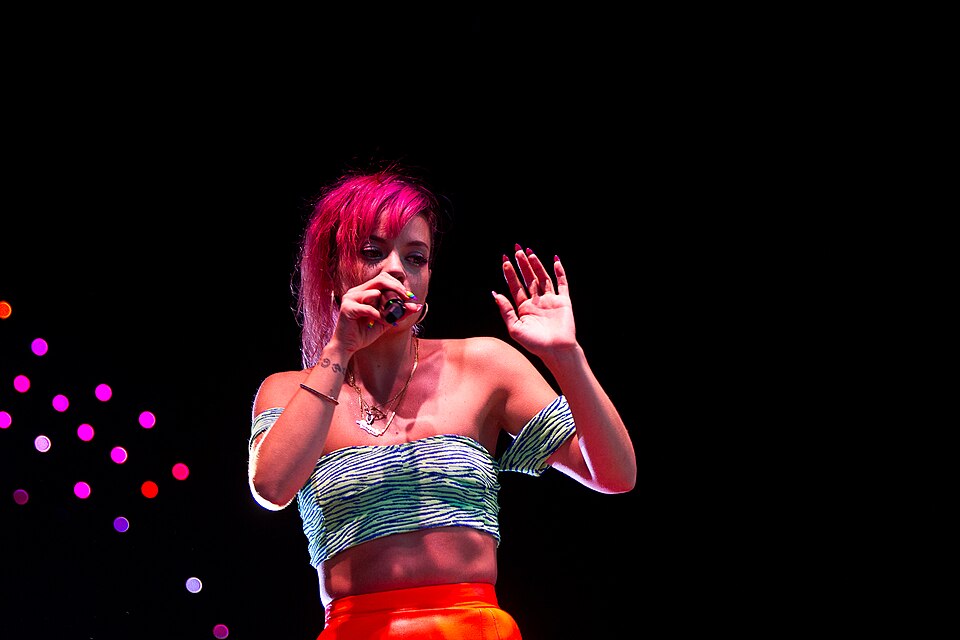 LILY ALLEN