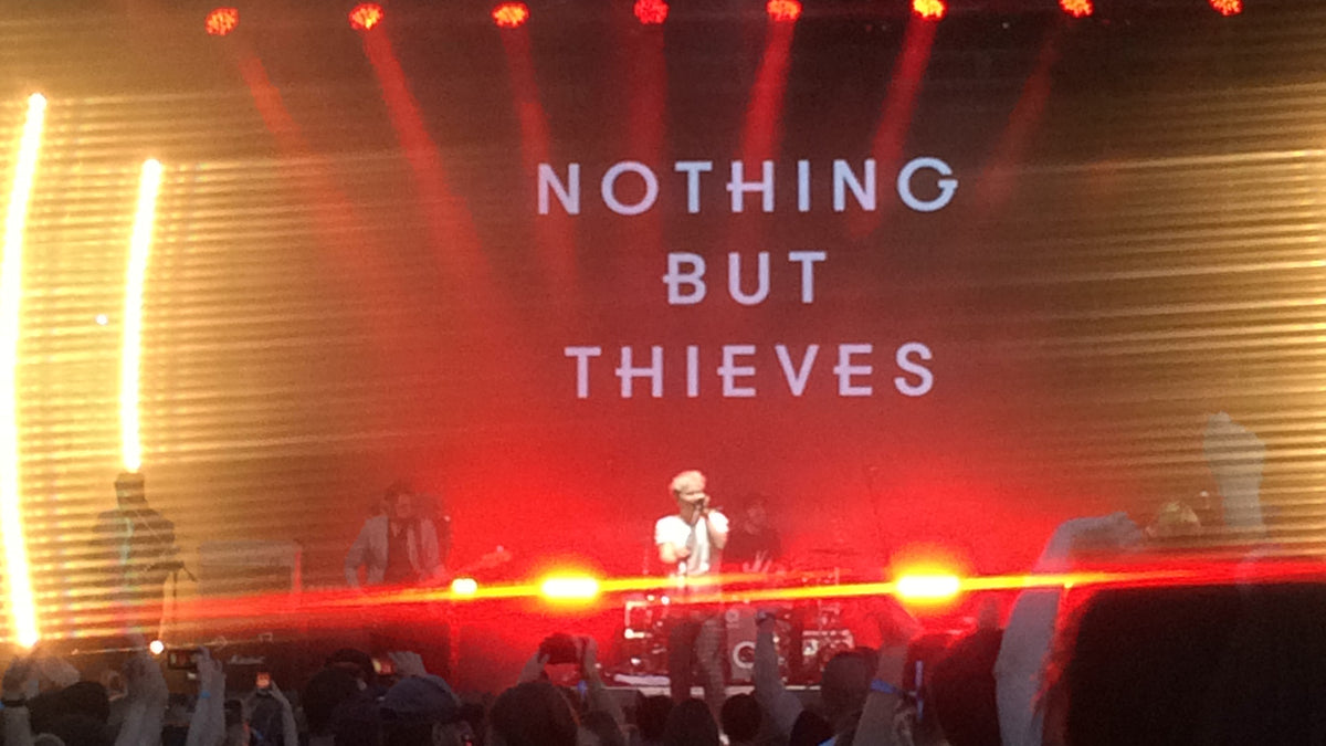 Nothing But Thieves