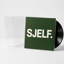 Overzicht van transparante vinyl beschermhoezen met beschermde albumhoes