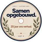 Middenlabel kant B: Samen opgebouwd.