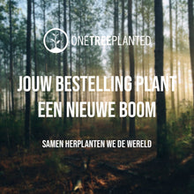 Bos met de tekst 'JOUW BESTELLING PLANT EEN NIEUWE BOOM' en 'SAMEN HERPLANTEN WE DE WERELD'.